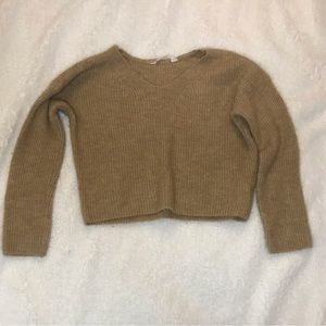 Girls cropped H&M sweater